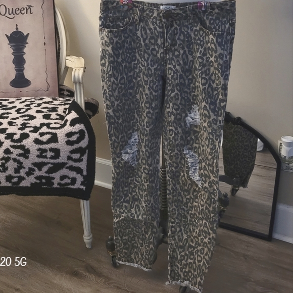Easel los angeles Pants & Jumpsuits Easel Los Angeles Jeans Poshmark